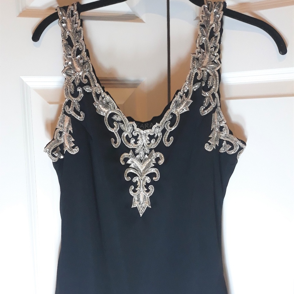 Jkara NY Beaded Embroidery Black Tank Top